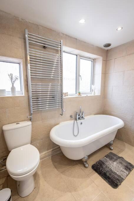 Windsor House 3 Bedrooms Sleeps 8 Manchester Luaran gambar