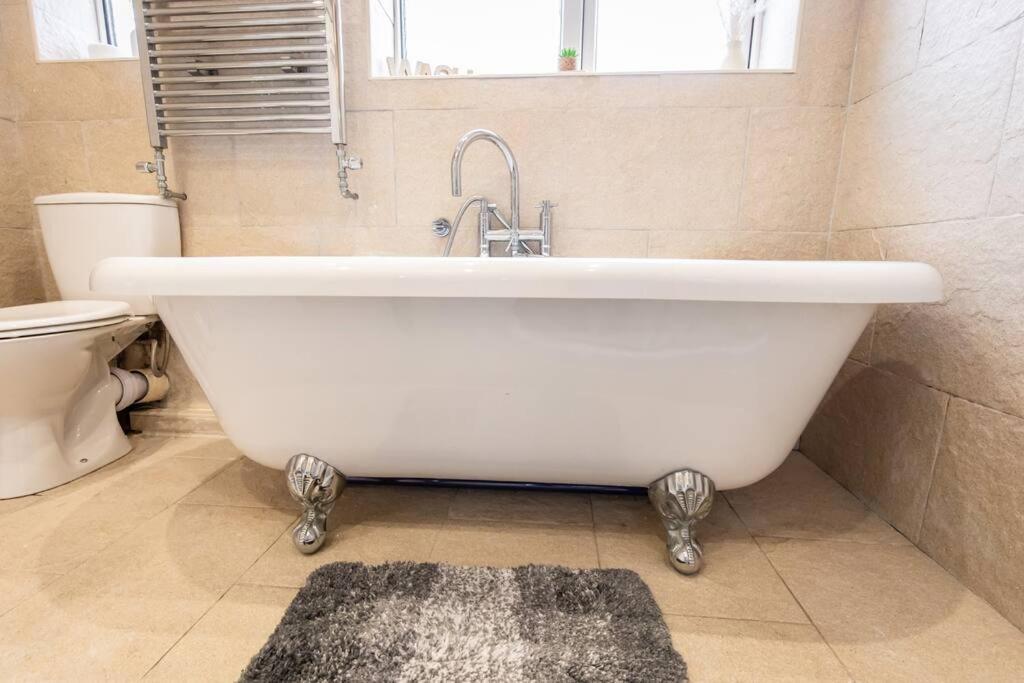 Windsor House 3 Bedrooms Sleeps 8 Manchester Luaran gambar